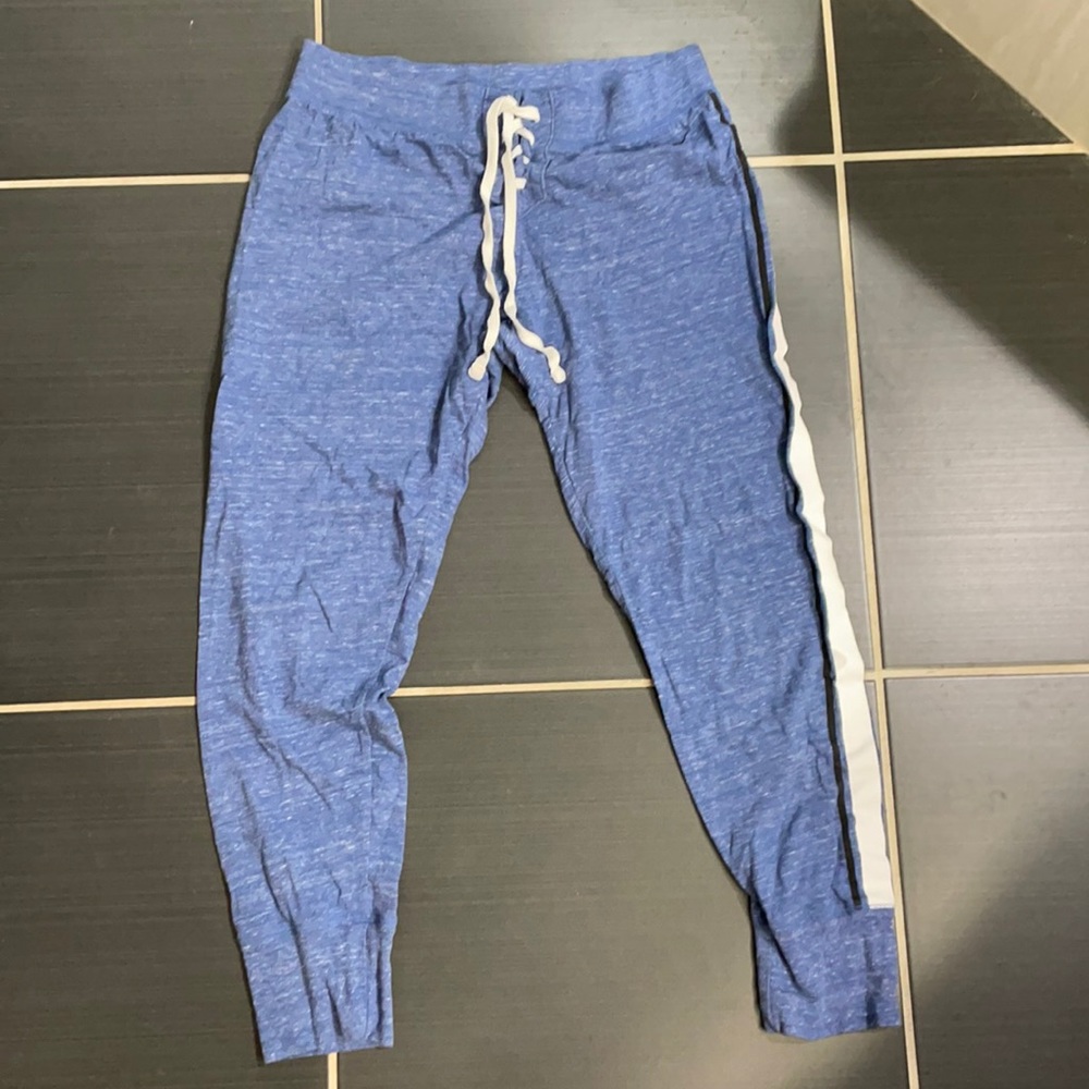Victoria secrets pink joggers